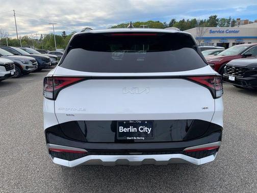 Glacial White Pearl 2024 Kia Sportage SX-Prestige