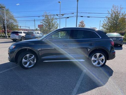 2021 Audi Q5 45 Premium Plus