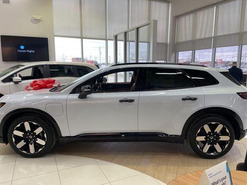 Snowfall Pearl 2026 Honda Prologue Elite