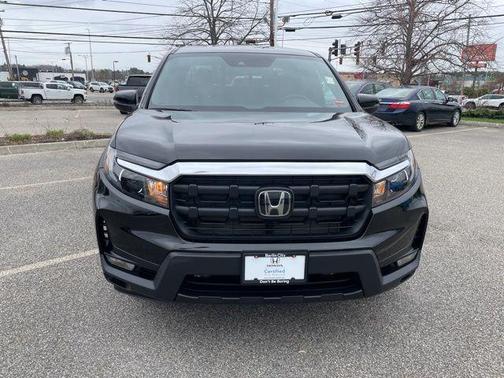 Crystal Black Pearl 2025 Honda Ridgeline RTL