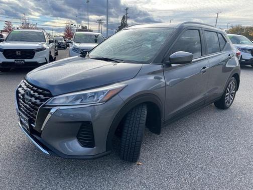 2023 Nissan Kicks SV