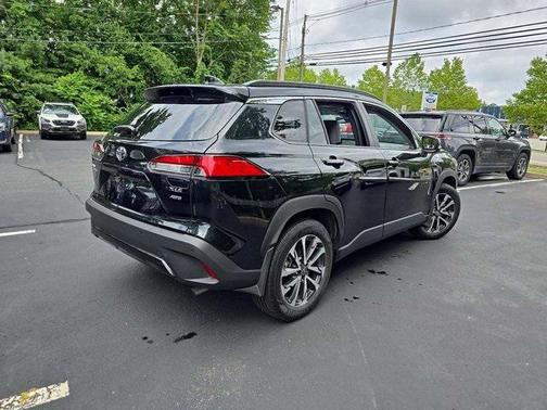 2024 Toyota Corolla Cross XLE
