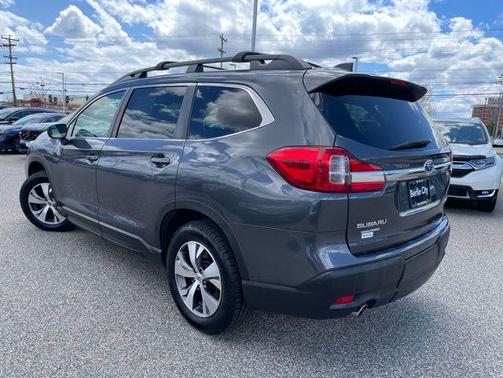 Magnetite Gray Metallic 2019 Subaru Ascent Premium 7-Passenger