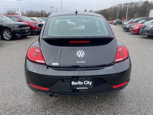 2018 Volkswagen Beetle 2.0T S
