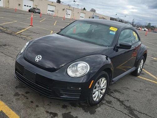 2018 Volkswagen Beetle 2.0T S