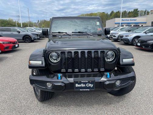 Black Clearcoat 2023 Jeep Wrangler 4xe Sahara High Altitude