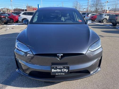 2024 Tesla Model X Long Range