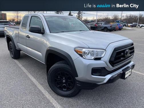 2022 Toyota Tacoma SR
