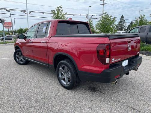 Radiant Red Metallic II 2023 Honda Ridgeline RTL-E
