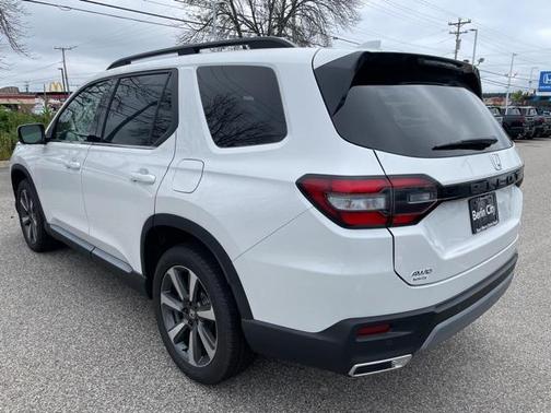 2025 Honda Pilot Elite