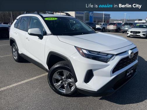2022 Toyota RAV4 XLE