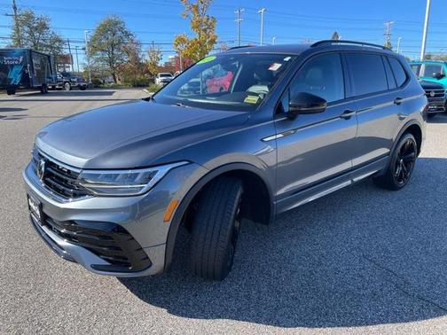 2024 Volkswagen Tiguan 2.0T SE R-Line Black 4MOTION