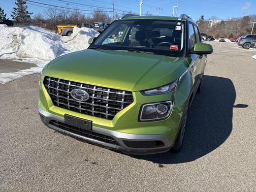 2024 Hyundai VENUE SEL
