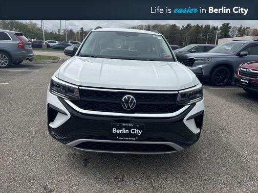 Pure White 2023 Volkswagen Taos 1.5T S