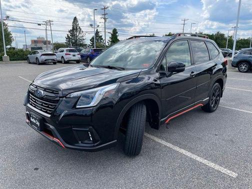 Crystal Black Silica 2024 Subaru Forester Sport
