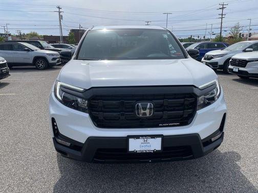 Platinum White Pearl 2025 Honda Ridgeline Black