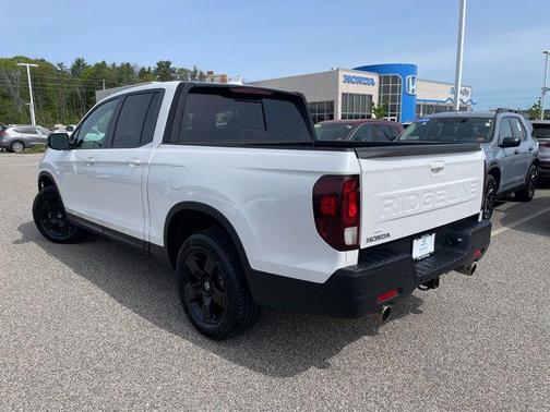 Platinum White Pearl 2025 Honda Ridgeline Black