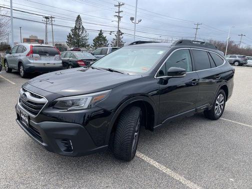 Crystal Black Silica 2022 Subaru Outback Premium