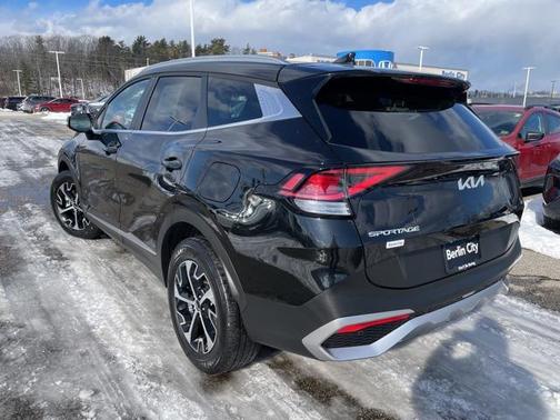 2023 Kia Sportage Hybrid EX