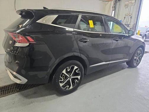 2023 Kia Sportage Hybrid EX