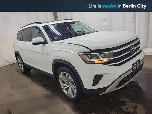 2023 Volkswagen Atlas 3.6L SE w/Technology