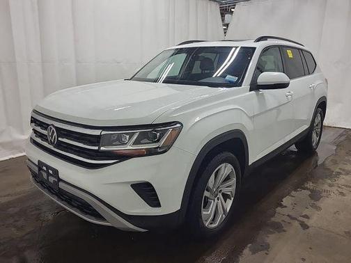 2023 Volkswagen Atlas 3.6L SE w/Technology