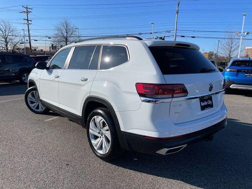 2023 Volkswagen Atlas 3.6L SE w/Technology