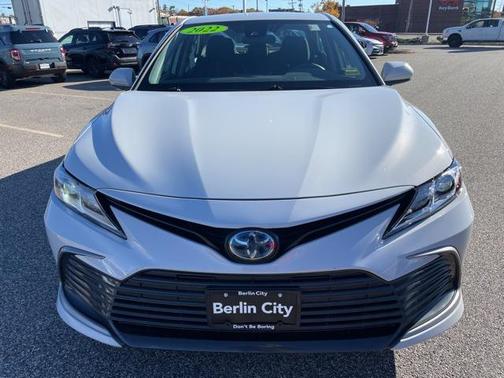 2022 Toyota Camry LE