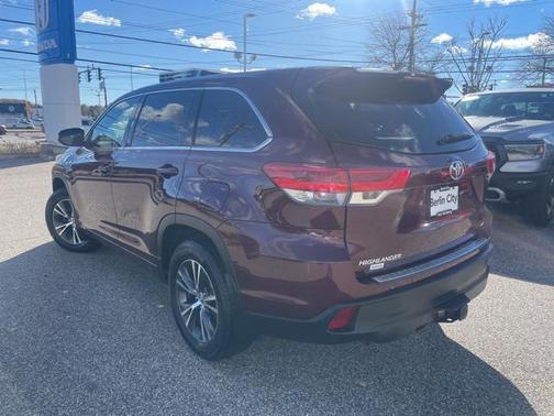 2018 Toyota Highlander LE