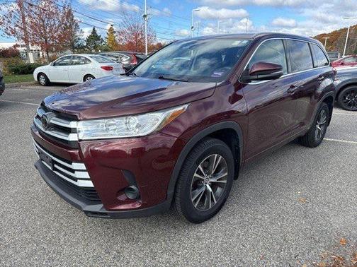 2018 Toyota Highlander LE