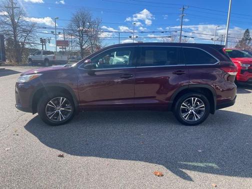 2018 Toyota Highlander LE