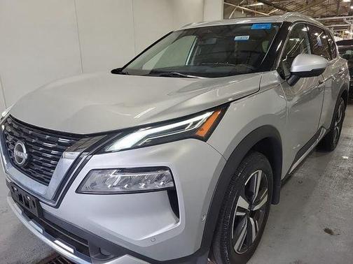Brilliant Silver Metallic 2023 Nissan Rogue Platinum