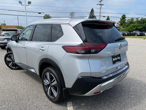 Brilliant Silver Metallic 2023 Nissan Rogue Platinum