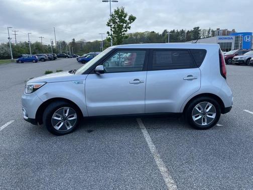 2018 Kia Soul EV Base