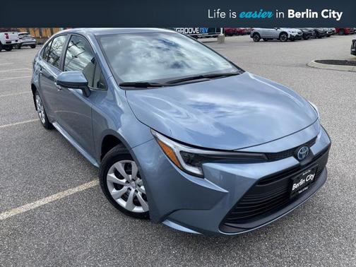 2025 Toyota Corolla Hybrid LE
