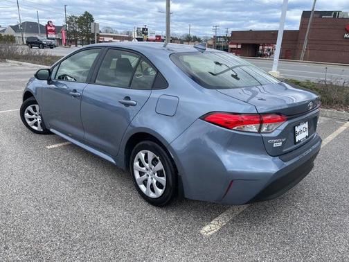 2025 Toyota Corolla Hybrid LE
