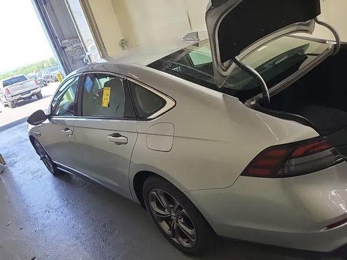 Lunar Silver Metallic 2023 Honda Accord EX