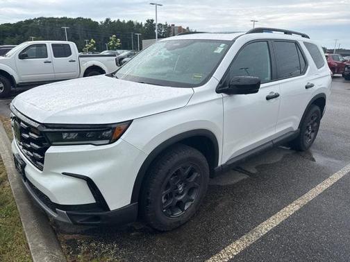 2025 Honda Pilot TrailSport