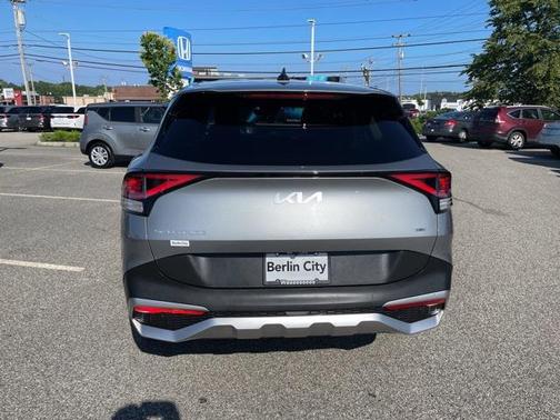 2023 Kia Sportage Hybrid LX