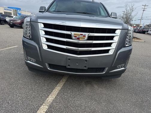 2020 Cadillac Escalade Luxury