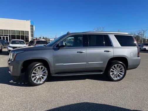2020 Cadillac Escalade Luxury