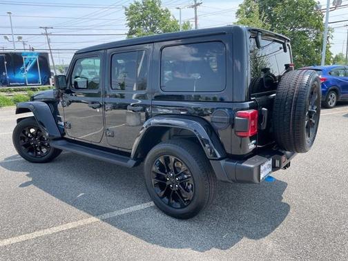 2022 Jeep Wrangler Unlimited 4xe Sahara