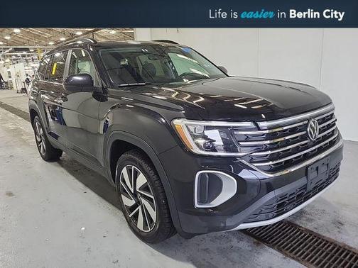 2024 Volkswagen Atlas 2.0T SE w/Technology 4MOTION