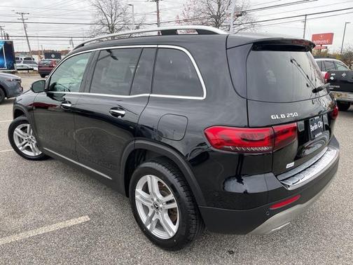 2022 Mercedes-Benz GLB 250 4MATIC