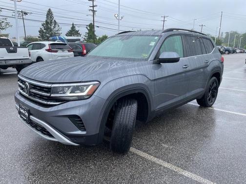2022 Volkswagen Atlas 3.6L SE w/Technology