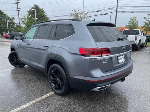2022 Volkswagen Atlas 3.6L SE w/Technology