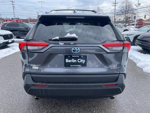 2021 Toyota RAV4 Hybrid LE