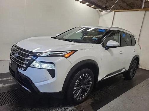 2024 Nissan Rogue Platinum