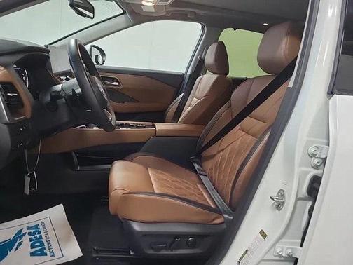2024 Nissan Rogue Platinum