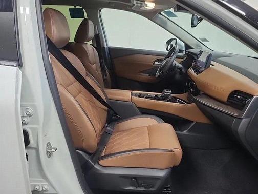 2024 Nissan Rogue Platinum